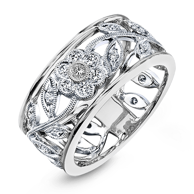 Retro Floral Diamond Ring in Platinum